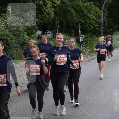 14.06.2026 - REWE Women's Run Jannik Wohlers http://msf.ph/oto/9818596 14.06.2026 11:00:56 Laufen 5752, 577, 5327, 5116, 517, 5149 meine-sportfotos.de