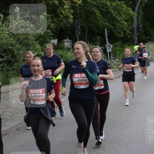 14.06.2026 - REWE Women's Run Jannik Wohlers http://msf.ph/oto/9818604 14.06.2026 11:00:56 Laufen 5327, 5116, 5119, 7, 7 meine-sportfotos.de