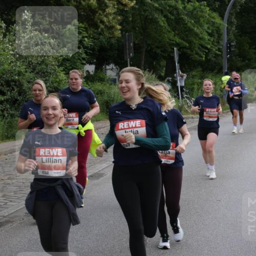 14.06.2026 - REWE Women's Run Jannik Wohlers http://msf.ph/oto/9818608 14.06.2026 11:00:56 Laufen 5116, 5226 meine-sportfotos.de