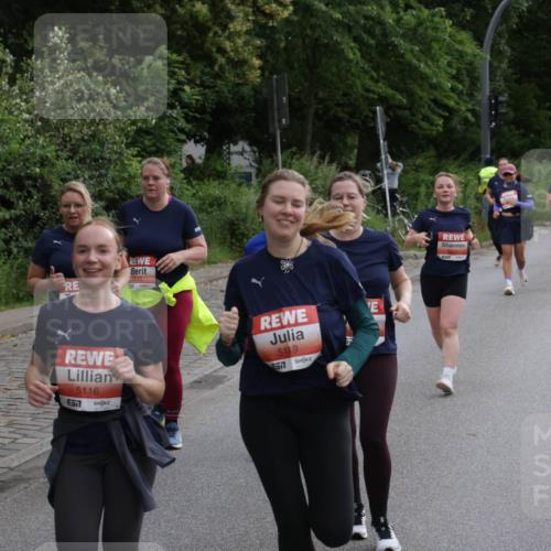 14.06.2026 - REWE Women's Run Jannik Wohlers http://msf.ph/oto/9818610 14.06.2026 11:00:56 Laufen 5116, 577, 5119 meine-sportfotos.de