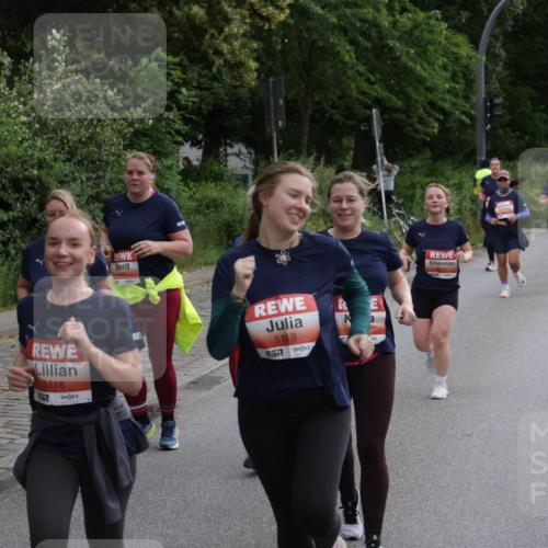 14.06.2026 - REWE Women's Run Jannik Wohlers http://msf.ph/oto/9818612 14.06.2026 11:00:56 Laufen 5116, 517, 5119, 7 meine-sportfotos.de