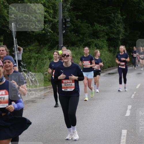 14.06.2026 - REWE Women's Run Jannik Wohlers http://msf.ph/oto/9818624 14.06.2026 11:01:01 Laufen 5895, 57, 5977 meine-sportfotos.de