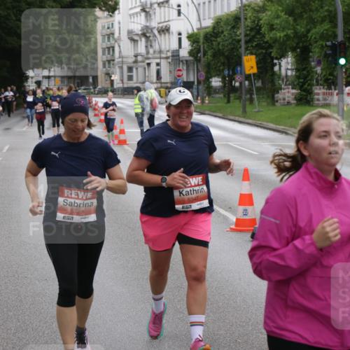 14.06.2026 - REWE Women's Run Jannik Wohlers http://msf.ph/oto/9818663 14.06.2026 11:01:10 Laufen 5722, 5347, 57, 1 meine-sportfotos.de