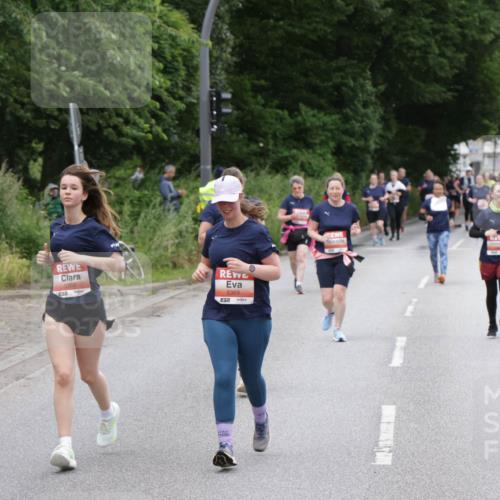 14.06.2026 - REWE Women's Run Jannik Wohlers http://msf.ph/oto/9818678 14.06.2026 11:01:17 Laufen 5368, 5369, 7 meine-sportfotos.de