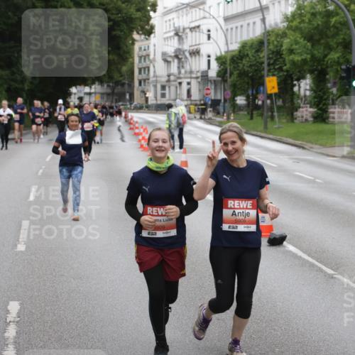 14.06.2026 - REWE Women's Run Jannik Wohlers http://msf.ph/oto/9818697 14.06.2026 11:01:24 Laufen 01, 909, 5908, 51 meine-sportfotos.de