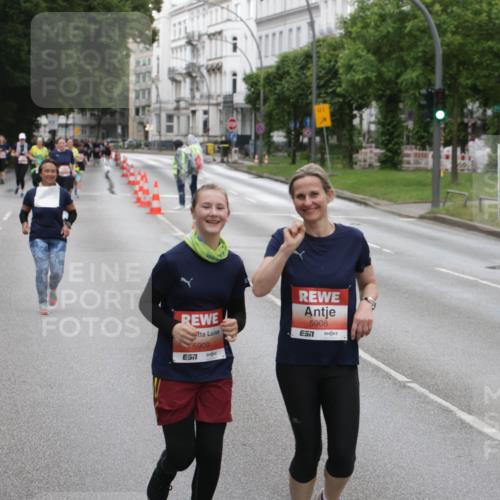 14.06.2026 - REWE Women's Run Jannik Wohlers http://msf.ph/oto/9818705 14.06.2026 11:01:24 Laufen 01, 5909, 5908 meine-sportfotos.de