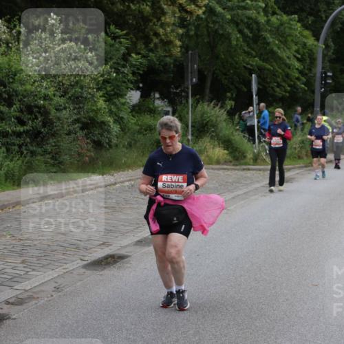 14.06.2026 - REWE Women's Run Jannik Wohlers http://msf.ph/oto/9818712 14.06.2026 11:01:27 Laufen 5478 meine-sportfotos.de