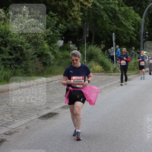 14.06.2026 - REWE Women's Run Jannik Wohlers http://msf.ph/oto/9818713 14.06.2026 11:01:27 Laufen 5478 meine-sportfotos.de