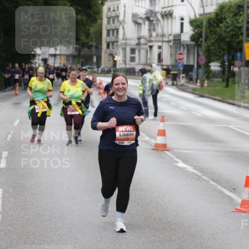 14.06.2026 - REWE Women's Run Jannik Wohlers http://msf.ph/oto/9818715 14.06.2026 11:01:31 Laufen 7, 5168, 01 meine-sportfotos.de