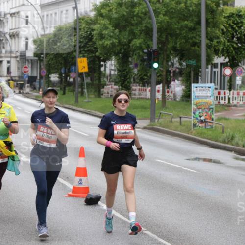 14.06.2026 - REWE Women's Run Jannik Wohlers http://msf.ph/oto/9818744 14.06.2026 11:01:36 Laufen 5484, 01, 5483, 7 meine-sportfotos.de