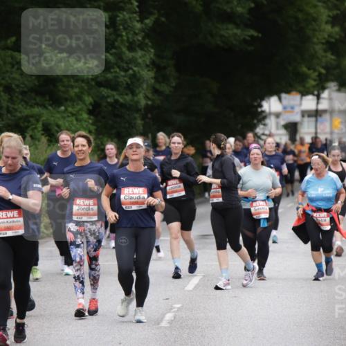 14.06.2026 - REWE Women's Run Jannik Wohlers http://msf.ph/oto/9818780 14.06.2026 11:01:53 Laufen 5186, 5807, 57, 5018, 5019, 57 meine-sportfotos.de