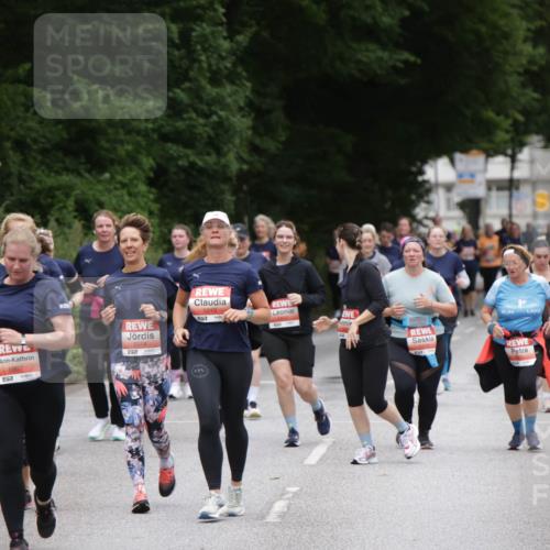 14.06.2026 - REWE Women's Run Jannik Wohlers http://msf.ph/oto/9818782 14.06.2026 11:01:53 Laufen 5019, 5186, 5807, 57, 5018, 577 meine-sportfotos.de