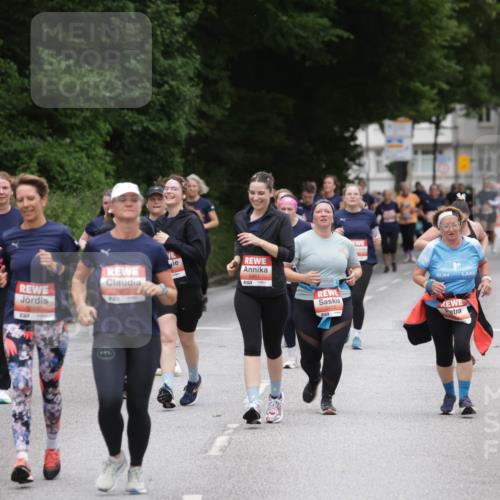 14.06.2026 - REWE Women's Run Jannik Wohlers http://msf.ph/oto/9818786 14.06.2026 11:01:54 Laufen 5018 meine-sportfotos.de