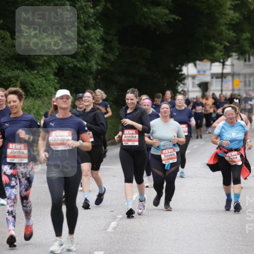14.06.2026 - REWE Women's Run Jannik Wohlers http://msf.ph/oto/9818787 14.06.2026 11:01:54 Laufen 17 meine-sportfotos.de