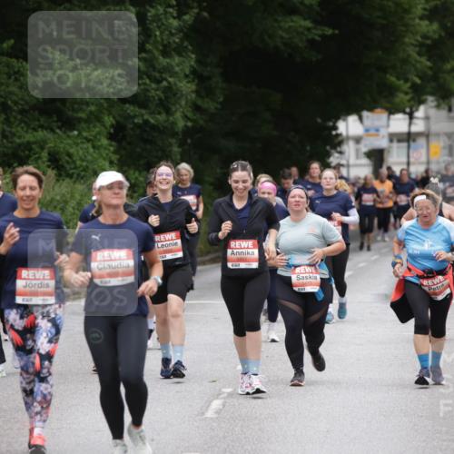 14.06.2026 - REWE Women's Run Jannik Wohlers http://msf.ph/oto/9818793 14.06.2026 11:01:55 Laufen 15 meine-sportfotos.de