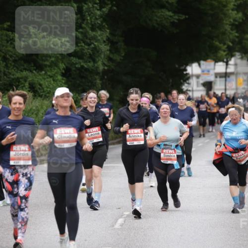 14.06.2026 - REWE Women's Run Jannik Wohlers http://msf.ph/oto/9818795 14.06.2026 11:01:55 Laufen 3, 837, 5852, 5851, 5413 meine-sportfotos.de