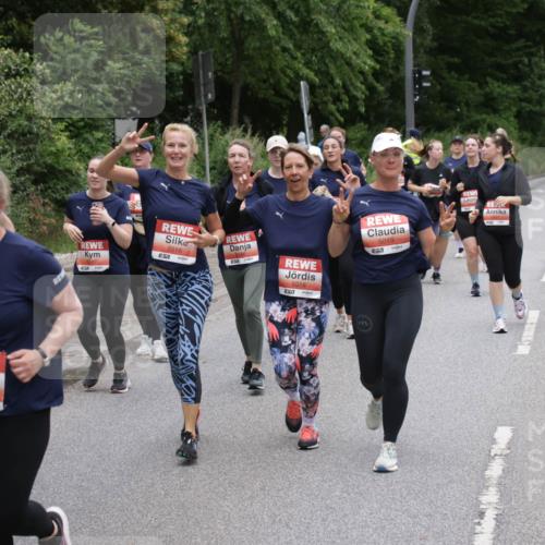 14.06.2026 - REWE Women's Run Jannik Wohlers http://msf.ph/oto/9818810 14.06.2026 11:02:00 Laufen 5807, 557, 5016, 7, 5018, 517, 5019 meine-sportfotos.de