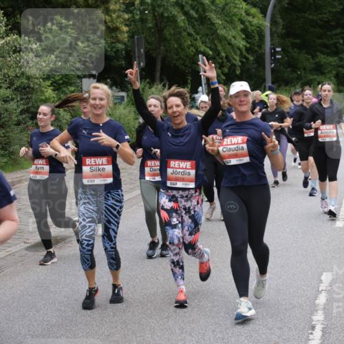 14.06.2026 - REWE Women's Run Jannik Wohlers http://msf.ph/oto/9818816 14.06.2026 11:02:00 Laufen 5807, 57, 5016, 7, 5019, 5186, 577, 5018, 7 meine-sportfotos.de