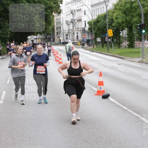 14.06.2026 - REWE Women's Run Jannik Wohlers http://msf.ph/oto/9818836 14.06.2026 11:02:06 Laufen 57, 01 meine-sportfotos.de