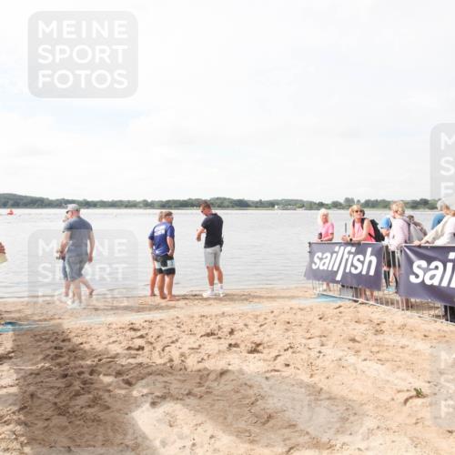 21.06.2026 - Viking Triathlon Michael Strokosch http://msf.ph/oto/9818846 21.06.2026 10:11:21 Schwimmen  meine-sportfotos.de