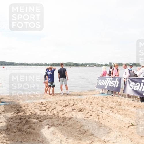 21.06.2026 - Viking Triathlon Michael Strokosch http://msf.ph/oto/9818849 21.06.2026 10:11:38 Schwimmen  meine-sportfotos.de