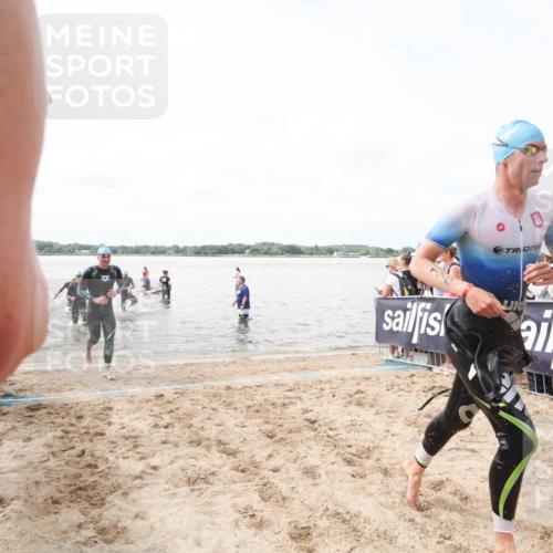 21.06.2026 - Viking Triathlon Michael Strokosch http://msf.ph/oto/9818868 21.06.2026 10:27:04 Schwimmen 176, 426, 547 meine-sportfotos.de