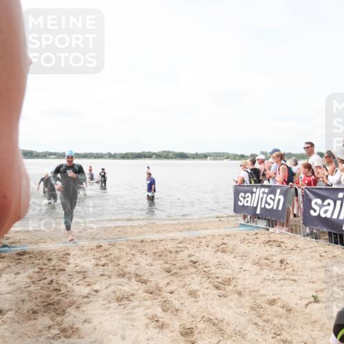 21.06.2026 - Viking Triathlon Michael Strokosch http://msf.ph/oto/9818869 21.06.2026 10:27:05 Schwimmen 25, 176, 426, 547 meine-sportfotos.de