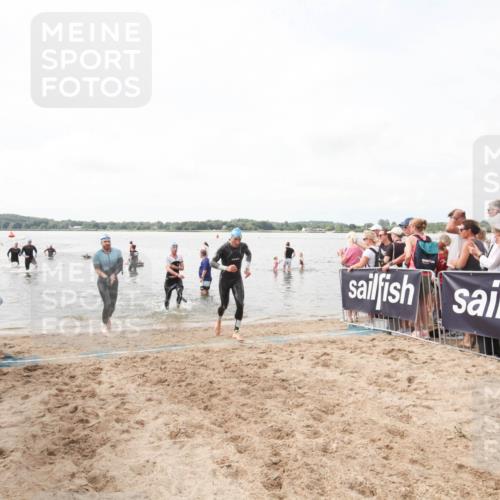 21.06.2026 - Viking Triathlon Michael Strokosch http://msf.ph/oto/9818908 21.06.2026 10:30:01 Schwimmen 169, 359, 527 meine-sportfotos.de