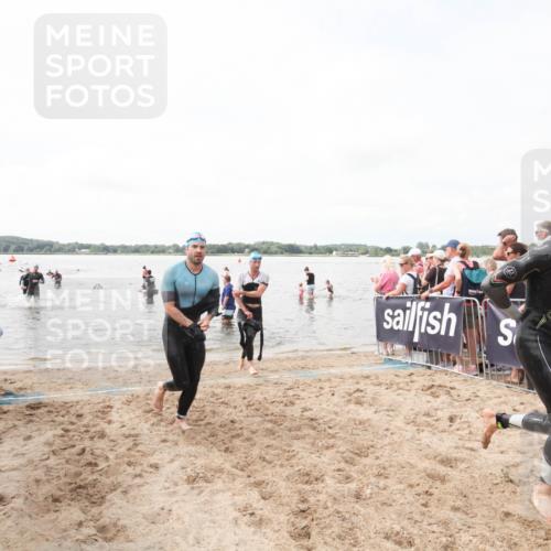 21.06.2026 - Viking Triathlon Michael Strokosch http://msf.ph/oto/9818911 21.06.2026 10:30:02 Schwimmen 169, 359, 527 meine-sportfotos.de