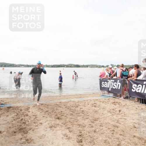 21.06.2026 - Viking Triathlon Michael Strokosch http://msf.ph/oto/9818912 21.06.2026 10:30:09 Schwimmen 31, 169, 270, 359, 527 meine-sportfotos.de