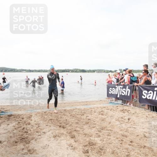 21.06.2026 - Viking Triathlon Michael Strokosch http://msf.ph/oto/9818917 21.06.2026 10:30:35 Schwimmen 218 meine-sportfotos.de