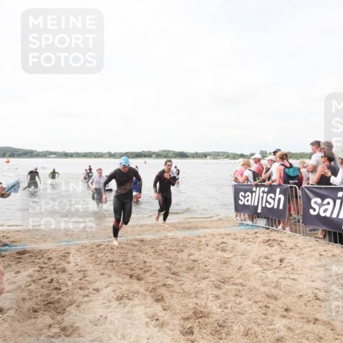 21.06.2026 - Viking Triathlon Michael Strokosch http://msf.ph/oto/9818918 21.06.2026 10:30:40 Schwimmen 5, 42, 103, 218 meine-sportfotos.de