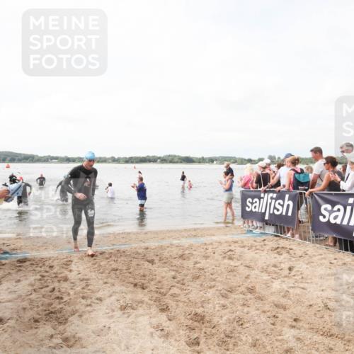 21.06.2026 - Viking Triathlon Michael Strokosch http://msf.ph/oto/9818923 21.06.2026 10:31:04 Schwimmen 131, 454, 665 meine-sportfotos.de