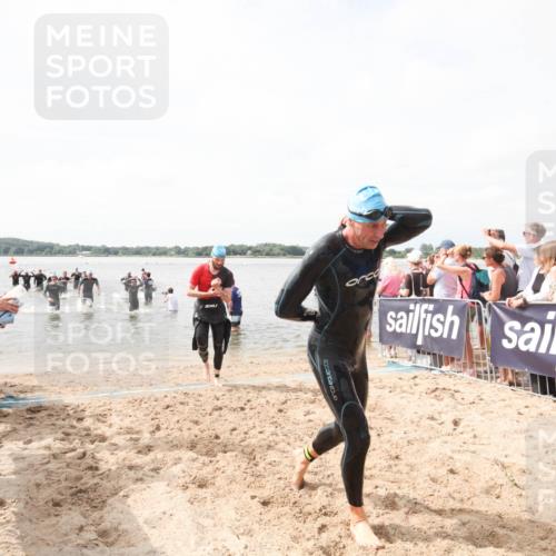 21.06.2026 - Viking Triathlon Michael Strokosch http://msf.ph/oto/9818959 21.06.2026 10:33:50 Schwimmen 62, 180, 392, 537 meine-sportfotos.de