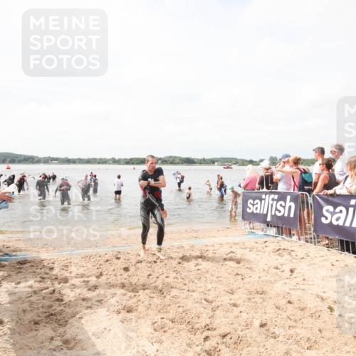 21.06.2026 - Viking Triathlon Michael Strokosch http://msf.ph/oto/9818965 21.06.2026 10:34:01 Schwimmen 28, 249, 265, 410, 524 meine-sportfotos.de