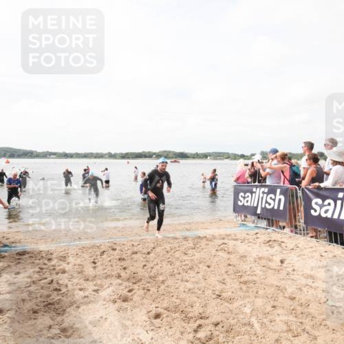 21.06.2026 - Viking Triathlon Michael Strokosch http://msf.ph/oto/9818983 21.06.2026 10:34:43 Schwimmen 391, 440, 653 meine-sportfotos.de