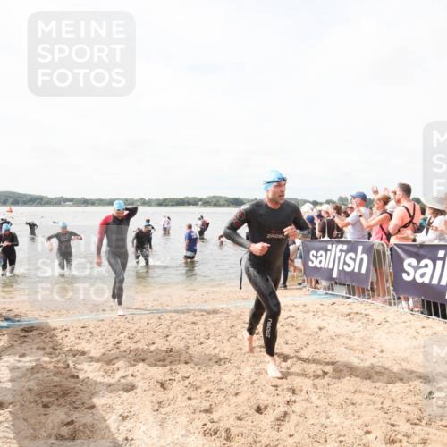 21.06.2026 - Viking Triathlon Michael Strokosch http://msf.ph/oto/9819100 21.06.2026 10:39:20 Schwimmen 152, 214, 232, 328, 340, 457 meine-sportfotos.de