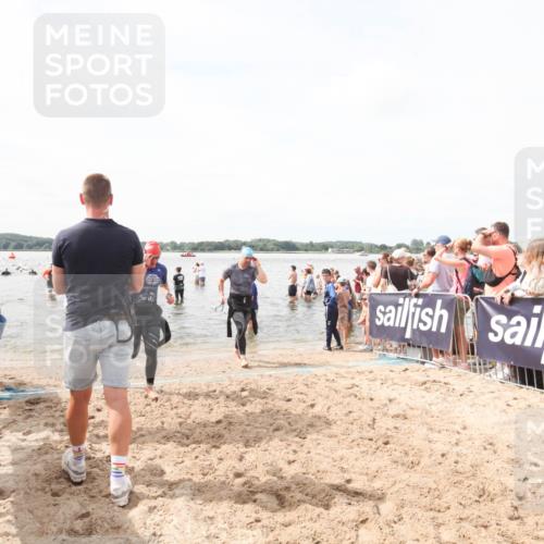 21.06.2026 - Viking Triathlon Michael Strokosch http://msf.ph/oto/9819160 21.06.2026 10:41:42 Schwimmen 143, 262, 522, 608, 655 meine-sportfotos.de