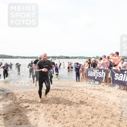 21.06.2026 - Viking Triathlon Michael Strokosch http://msf.ph/oto/9819175 21.06.2026 10:42:12 Schwimmen 44, 86, 94, 134, 188, 193, 399, 438 meine-sportfotos.de