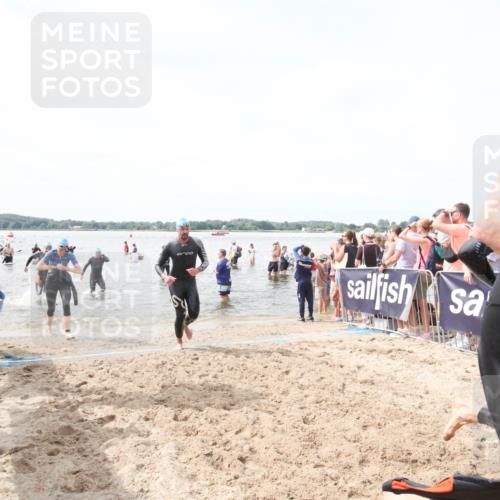 21.06.2026 - Viking Triathlon Michael Strokosch http://msf.ph/oto/9819177 21.06.2026 10:42:14 Schwimmen 86, 94, 134, 188, 193, 266, 399, 438 meine-sportfotos.de