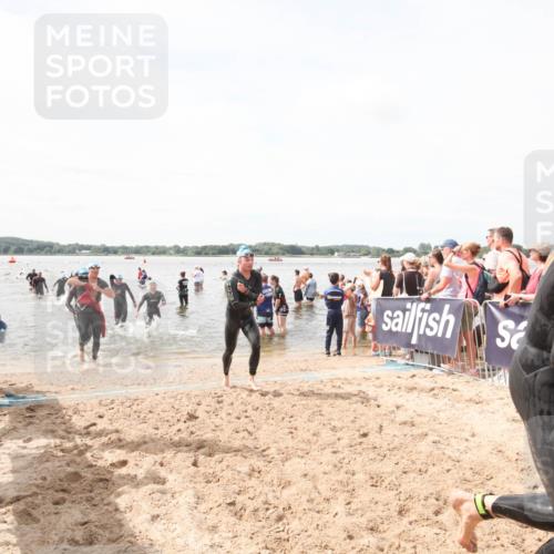 21.06.2026 - Viking Triathlon Michael Strokosch http://msf.ph/oto/9819194 21.06.2026 10:42:47 Schwimmen 41, 166, 175, 268, 384, 436 meine-sportfotos.de