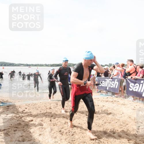 21.06.2026 - Viking Triathlon Michael Strokosch http://msf.ph/oto/9819197 21.06.2026 10:42:51 Schwimmen 41, 166, 175, 213, 268, 384 meine-sportfotos.de