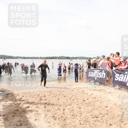 21.06.2026 - Viking Triathlon Michael Strokosch http://msf.ph/oto/9819207 21.06.2026 10:43:12 Schwimmen 88, 153, 259, 286 meine-sportfotos.de