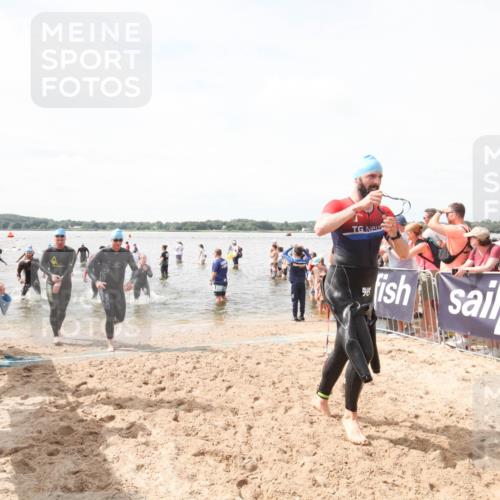 21.06.2026 - Viking Triathlon Michael Strokosch http://msf.ph/oto/9819216 21.06.2026 10:43:23 Schwimmen 69, 251, 259, 473, 482, 489, 505, 511, 533, 619, 645 meine-sportfotos.de