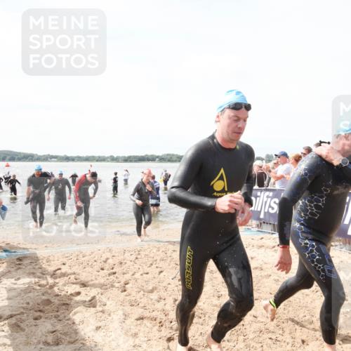 21.06.2026 - Viking Triathlon Michael Strokosch http://msf.ph/oto/9819219 21.06.2026 10:43:26 Schwimmen 69, 251, 287, 473, 482, 489, 511, 528, 533, 619, 645 meine-sportfotos.de