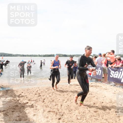 21.06.2026 - Viking Triathlon Michael Strokosch http://msf.ph/oto/9819226 21.06.2026 10:43:39 Schwimmen 93, 351, 459, 470, 521, 618 meine-sportfotos.de