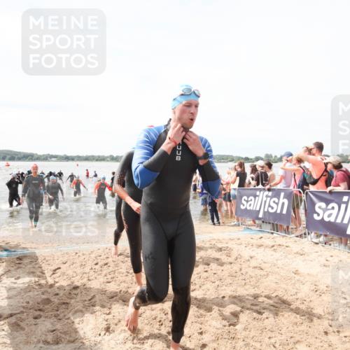 21.06.2026 - Viking Triathlon Michael Strokosch http://msf.ph/oto/9819255 21.06.2026 10:45:05 Schwimmen 33, 276, 329, 350, 415, 658, 668 meine-sportfotos.de