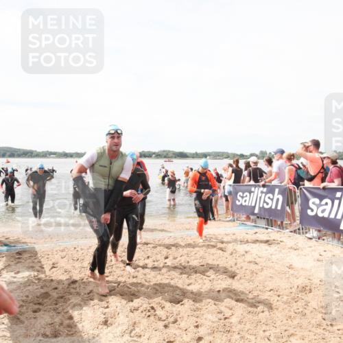 21.06.2026 - Viking Triathlon Michael Strokosch http://msf.ph/oto/9819266 21.06.2026 10:45:12 Schwimmen 33, 36, 151, 308, 310, 329, 345, 369, 415, 445, 577, 668 meine-sportfotos.de