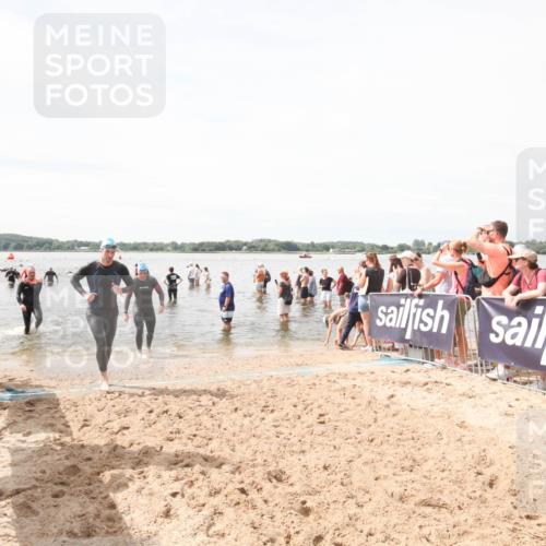 21.06.2026 - Viking Triathlon Michael Strokosch http://msf.ph/oto/9819290 21.06.2026 10:45:39 Schwimmen 37, 54, 85, 158, 376, 540, 562 meine-sportfotos.de