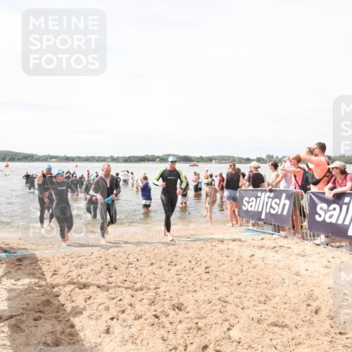 21.06.2026 - Viking Triathlon Michael Strokosch http://msf.ph/oto/9819299 21.06.2026 10:46:02 Schwimmen 172, 196, 245, 331, 389, 405, 534, 539 meine-sportfotos.de